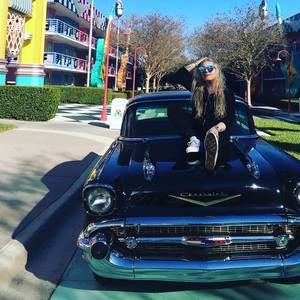 Meet your Posher, Melissa